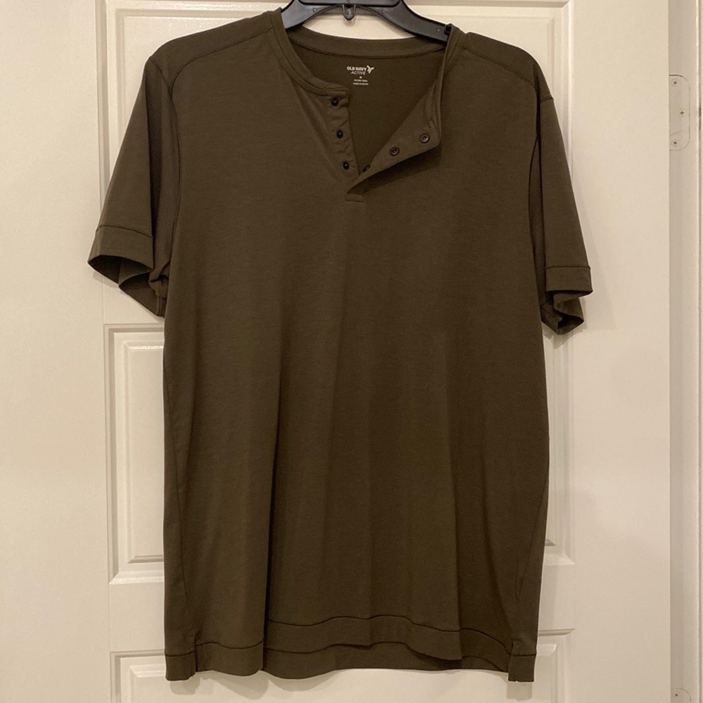 Men’s active tee